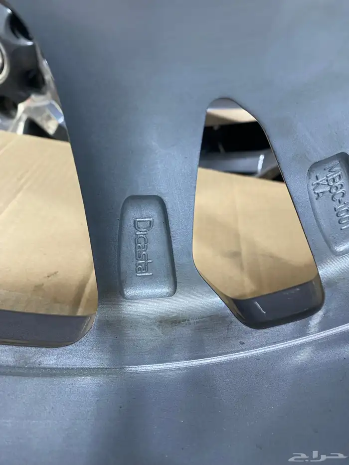 جنوط تورس 2023 مقاس 18 اصلي وكاله 3