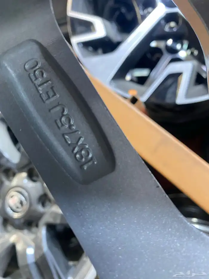 جنوط تورس 2023 مقاس 18 اصلي وكاله 4