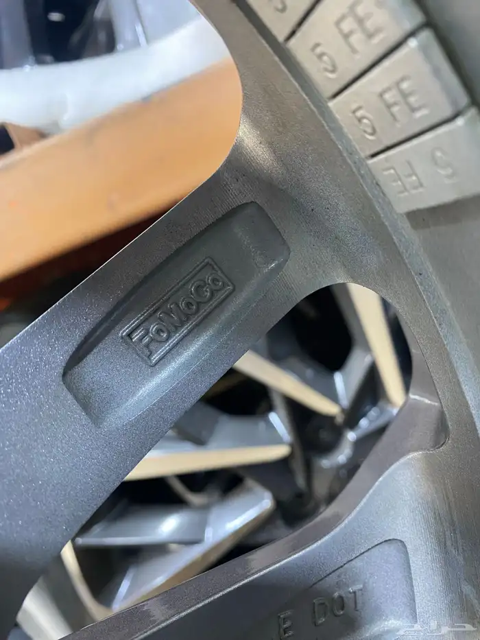 جنوط تورس 2023 مقاس 18 اصلي وكاله 2