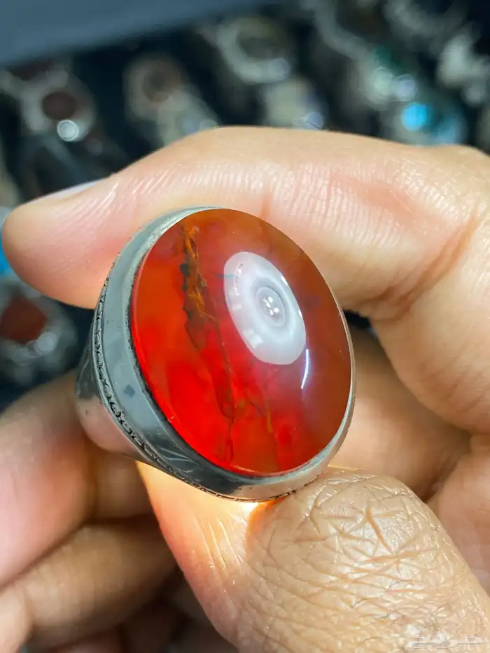 خاتم عقيق يماني مزعفر خام نخب ( 4 خواتم ) 9