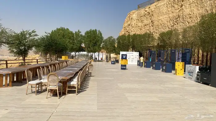 لتنظيم المعارض والمؤتمرات 4