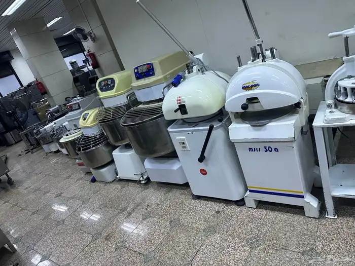 للبيع وشراء ويوجد لدينا جميع أدوات ا المطاعم 33