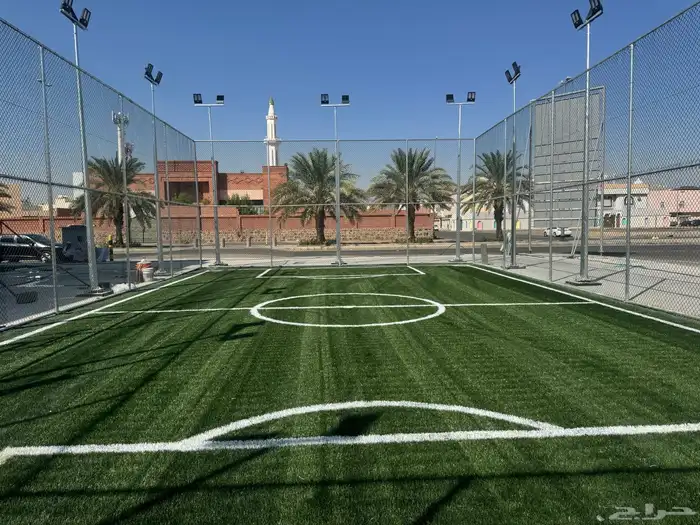 إنشاء ملاعب كرة القدم بالعشب الصناعي وارضيات مطاطية 62