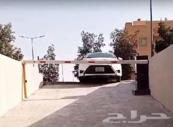 بوابات دخول السيارات بوابات قبو بوابات مواقف سيارات بوابات 4