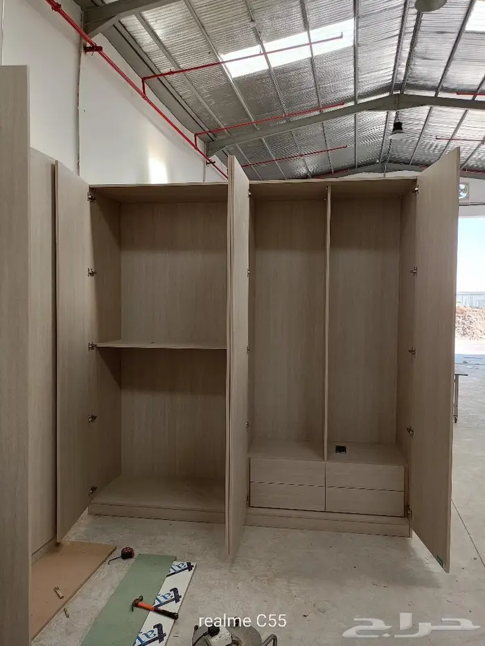 منجرة لأعمال الخزائن والديكورات 29