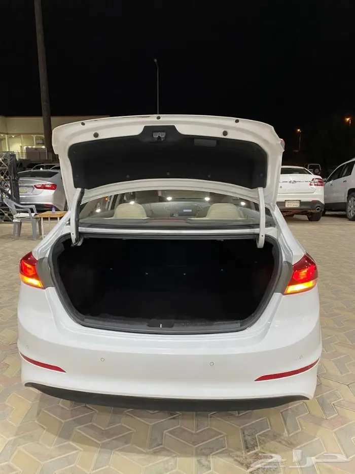 هيونداي النترا 2018 9