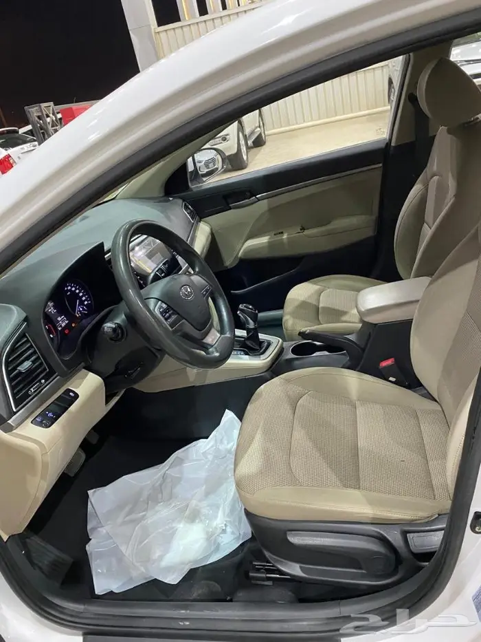 هيونداي النترا 2018 8