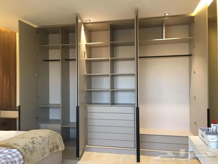 منجرة لأعمال الخزائن والديكورات 5