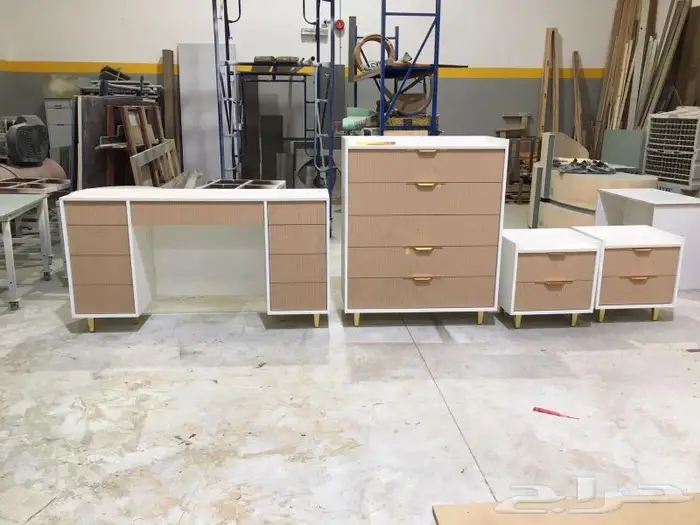 منجرة لأعمال الخزائن والديكورات 14