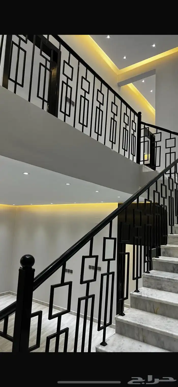 للبيع فلتين بحي المدائن كود سعودي 3