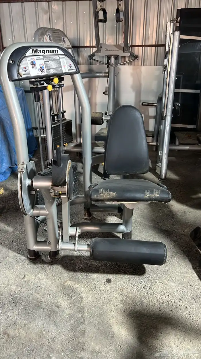 اجهزة رياضية مستخدمة أوزان دنابل بنش كرسي دراجة سير ترو 12