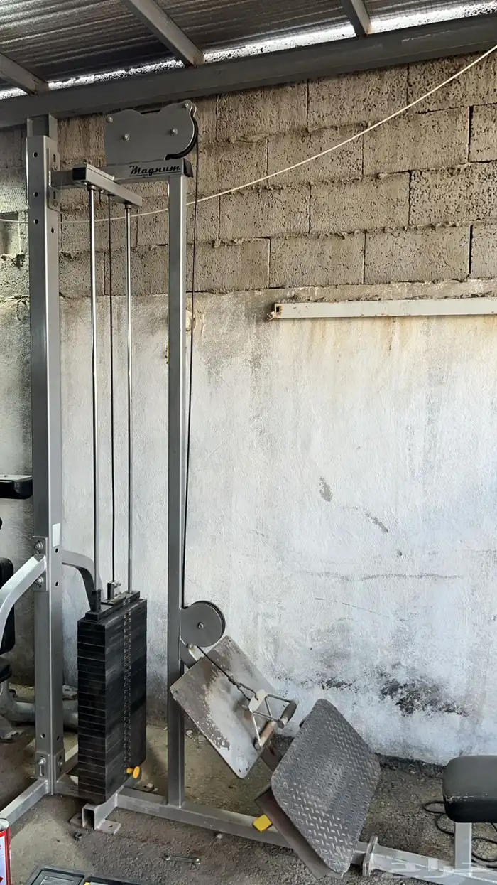 اجهزة رياضية مستخدمة أوزان دنابل بنش كرسي دراجة سير ترو 9