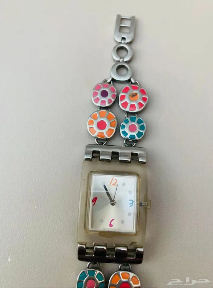 ساعة سواتش Swatch أصلية بتصميم جميل 1