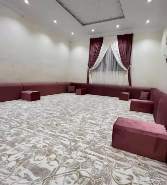 مفروشات 5