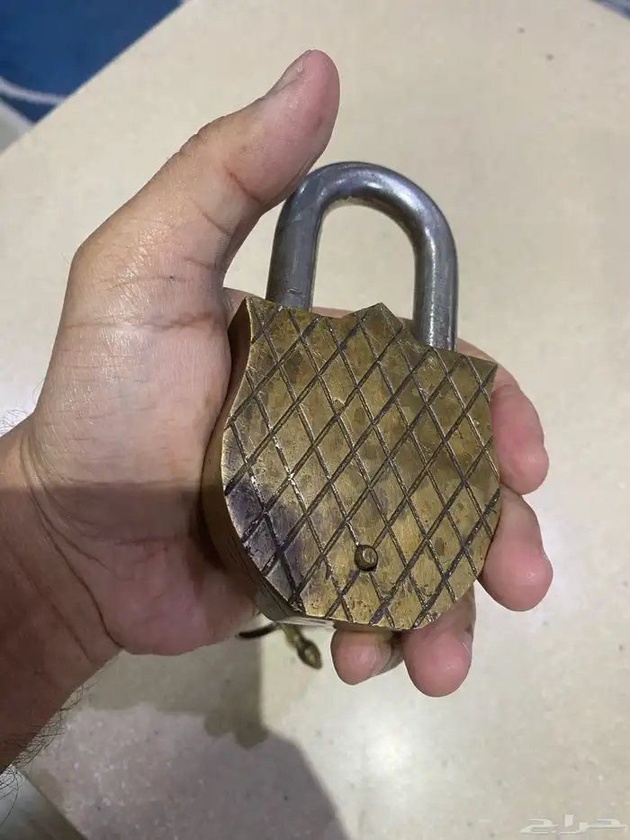 قفل صليبي اثري للذي يعرف التراث 6