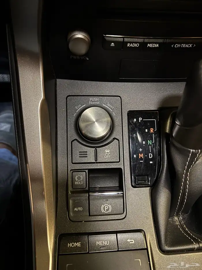 لكزس nx300 ممشى 50 الف 16