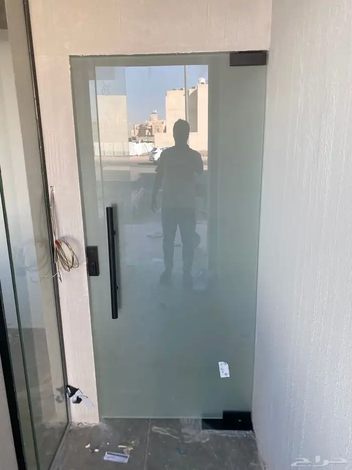 معلم زجاج س ور ت وص انه ابواب زجاج 3