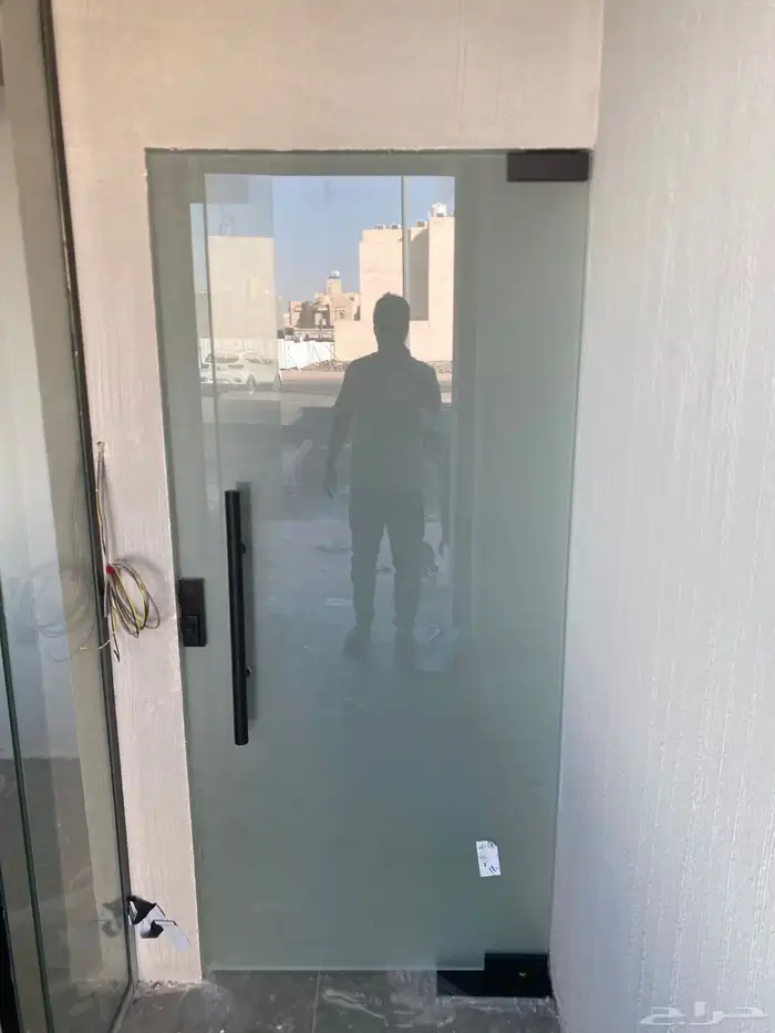 معلم زجاج س ور ت وص انه ابواب زجاج 4