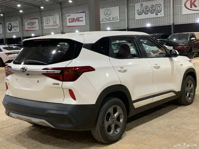 سيلتوس 2020 بنزين ماكينه1600cc 5