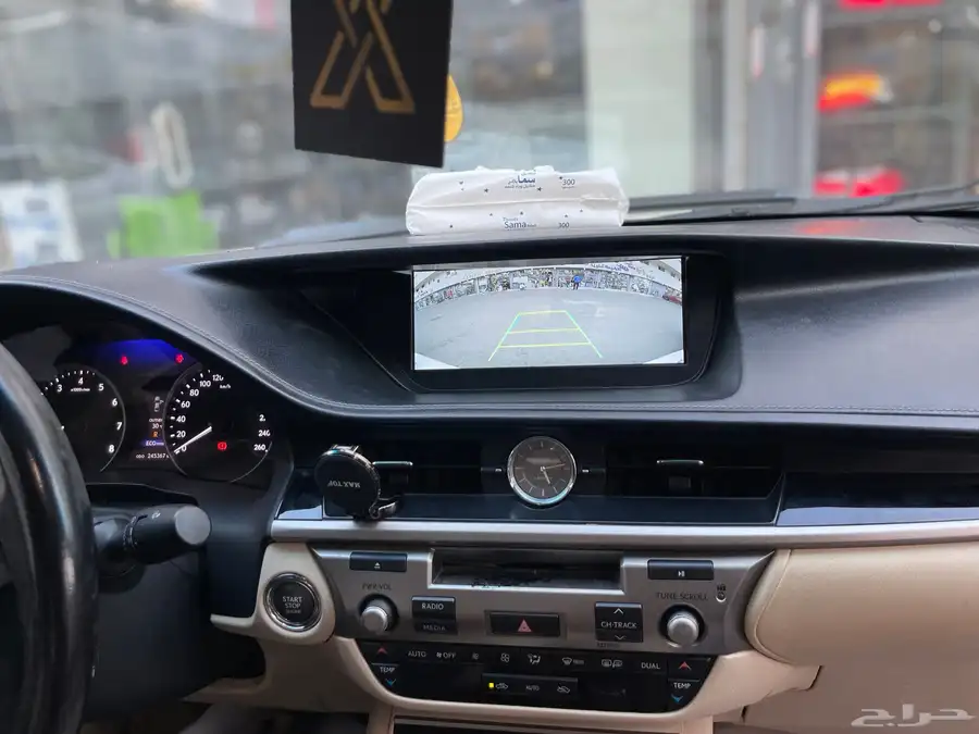 شاشة لكزس Es350 موديل 2017 نص فل 3