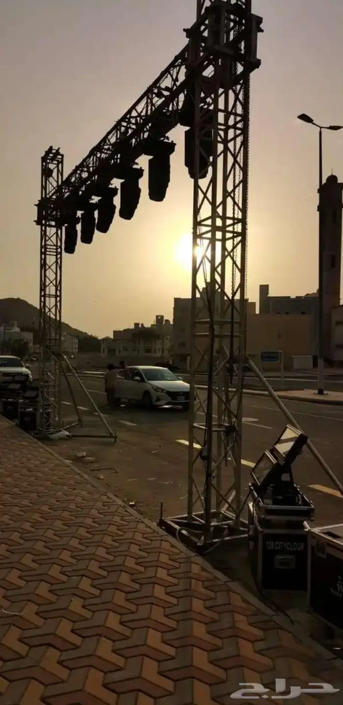 ايجار وبيع أجهزة إضاءة وسماعات 11