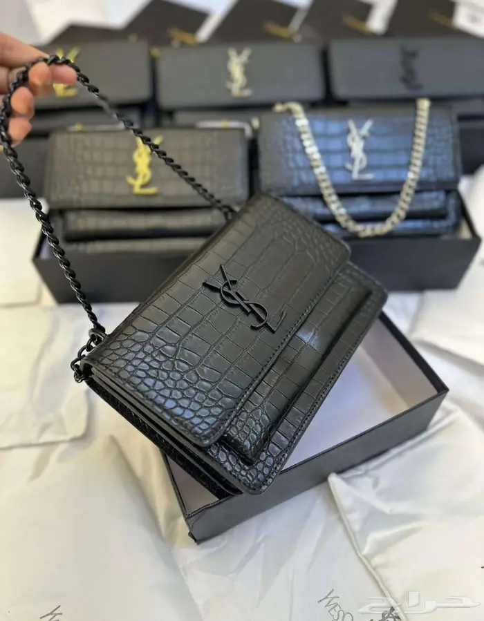 شنط نسائية توفرت احلى ماركة عدة اشكال سان شنطات لوران ماركات 50