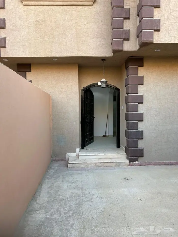 شقق عوائل للايجار بحي العقيق 4