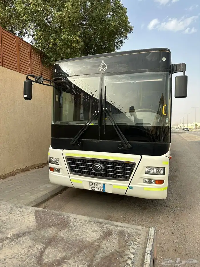 باص للإيجار 63