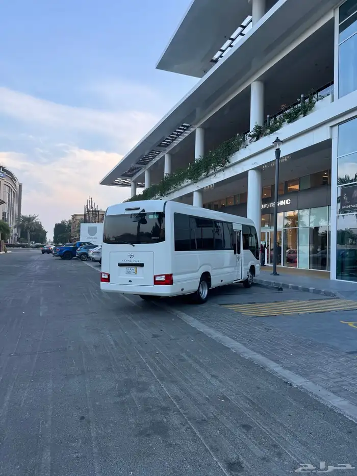 باص للإيجار 24