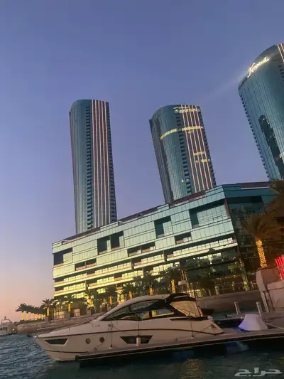 قوارب ويخوت فاخرة 2