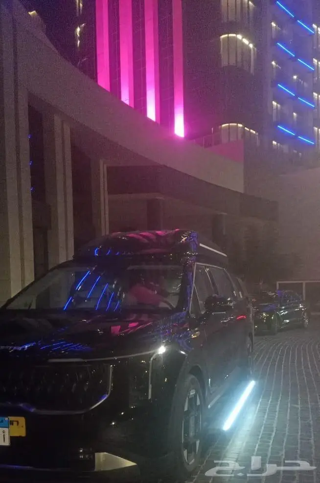 لمحبى الرفاهية والتميز مع استقبال مجانى من الطائرة 76