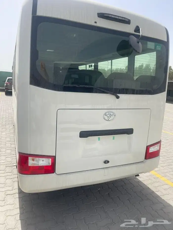 باص للإيجار 25