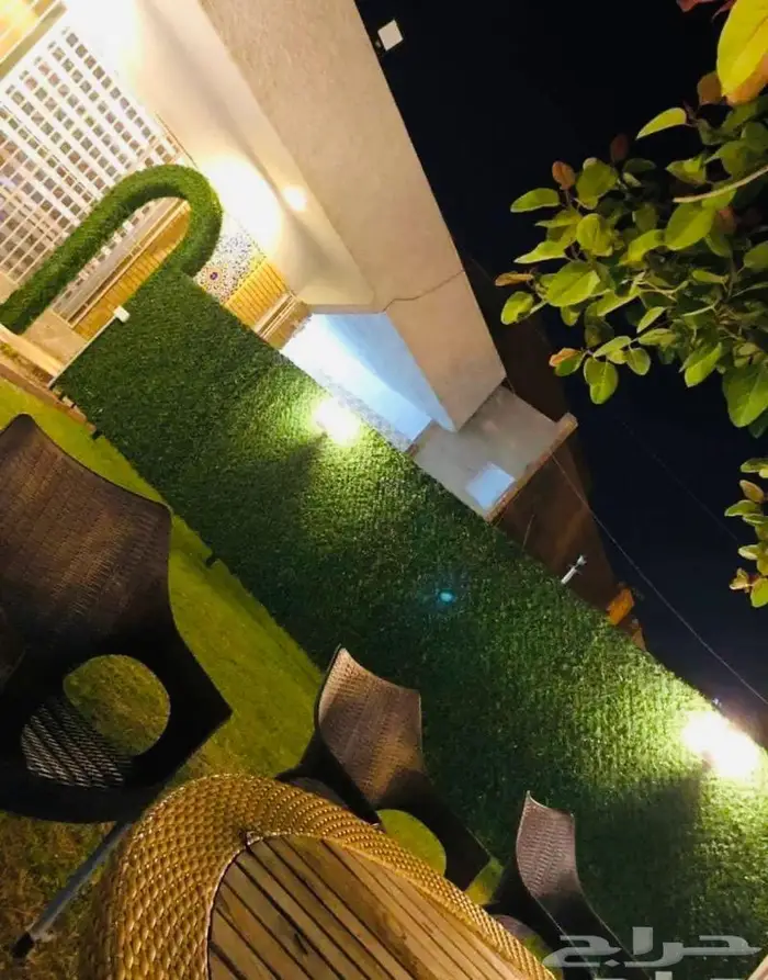 حاجز وساتر عشبي للحدائق والاستراحات 6