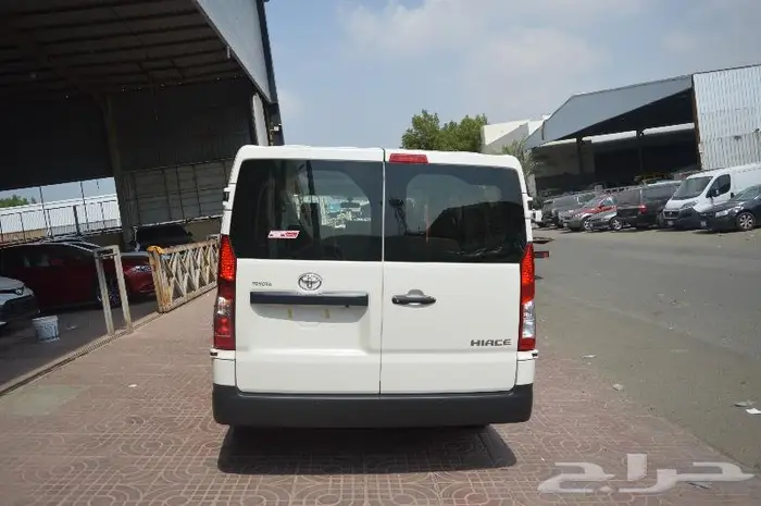 تويوتا باص هايس 2025 ديزل سقف منخفض قير اوتوماتيك عبداللطيف 4