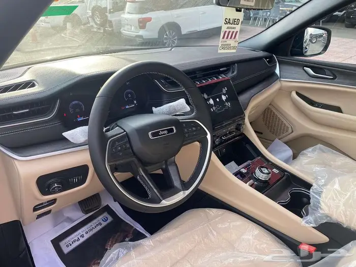 جيب شروكي موديل 2024 ليميتد أصفار كاش وتقسيط 3