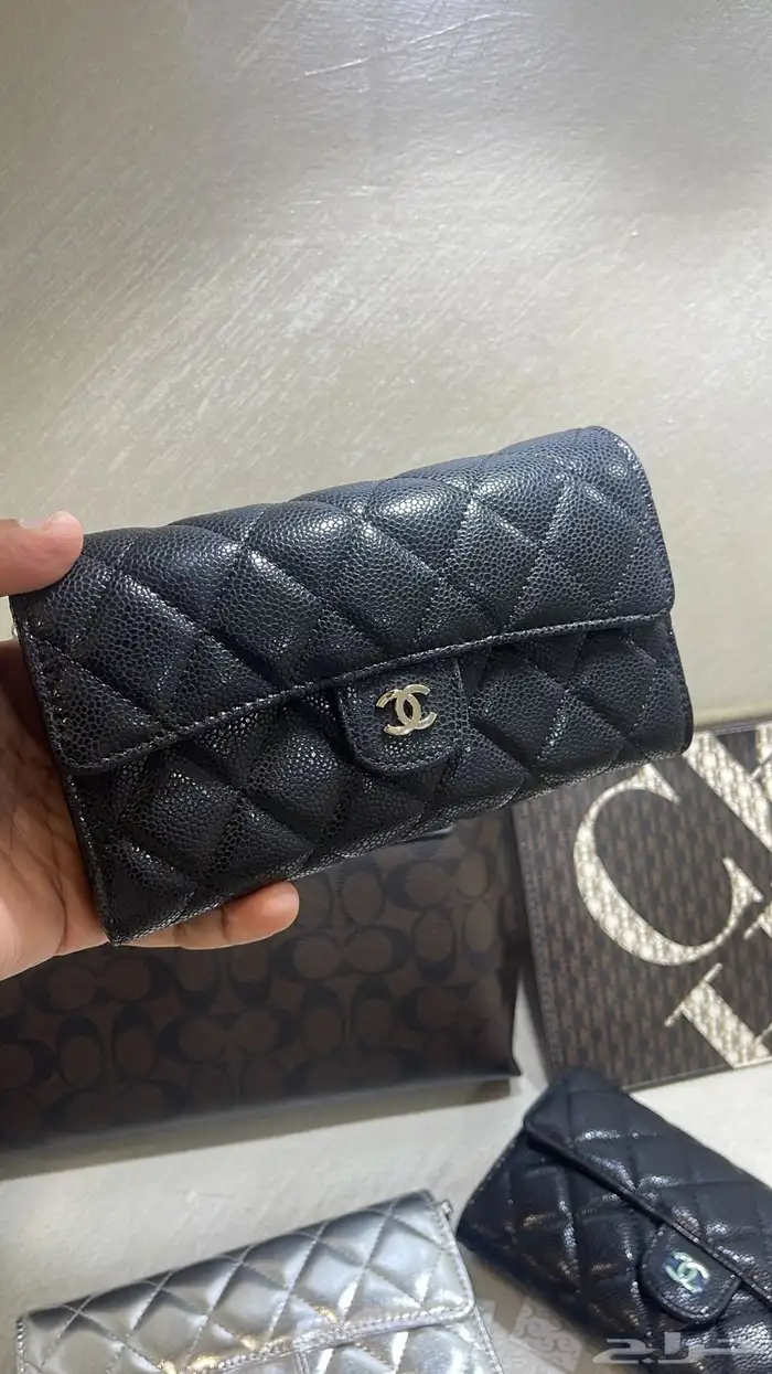 شنط ماركات وجوده ممتازه توب كولتي 22