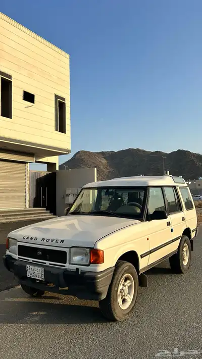جيب لاندروفر ديسكفري 10