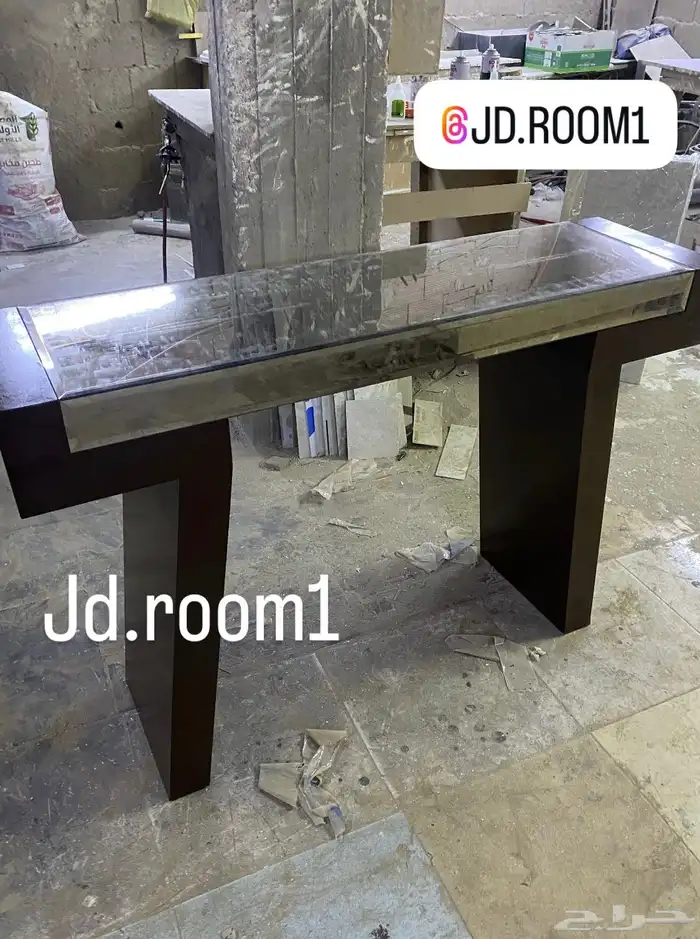 طاولات خدمه 28