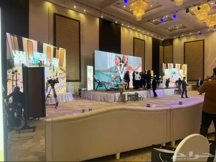 تاجير شاشات عرض تفاعليه داخليه وشاشات خارجيه p1.p2.6 0