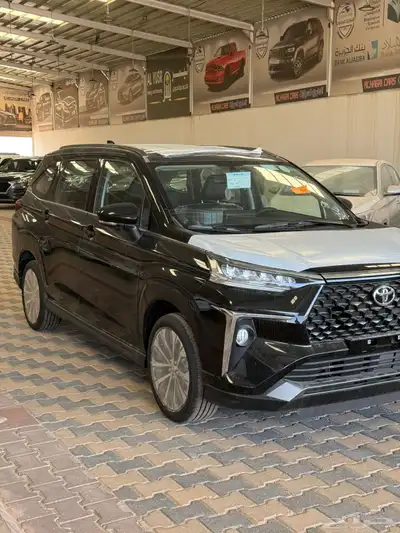 تويوتا فيلوز GLX موديل 2024 جديد 1