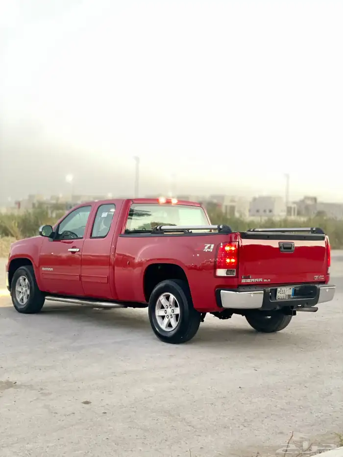 (تم البيع)سييرا-2013-دبل-فل كامل-Z71 7
