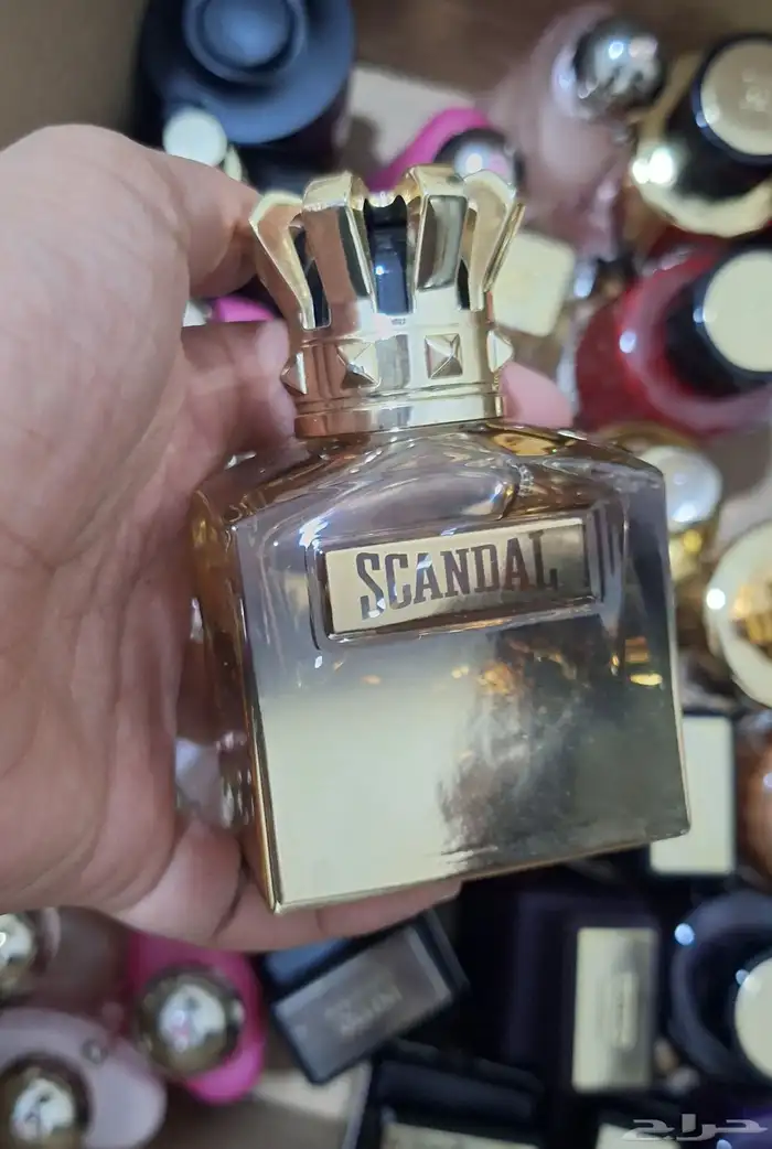 عطورت مطار اصليه بس بدون كرتون فقط 13