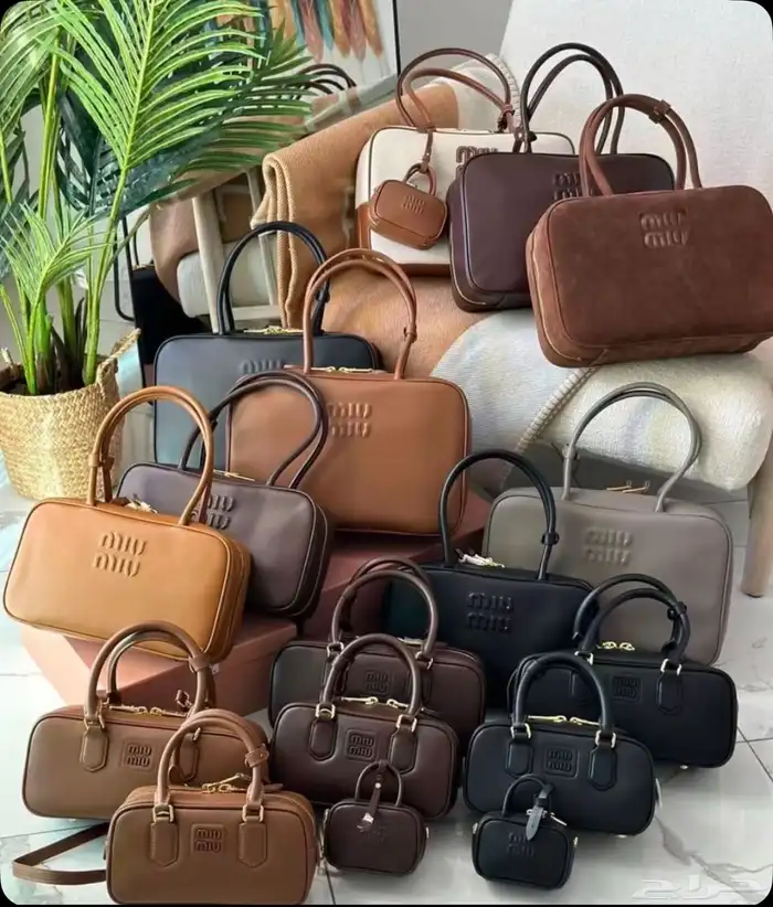 شنط ماركات وجوده ممتازه توب كولتي 43