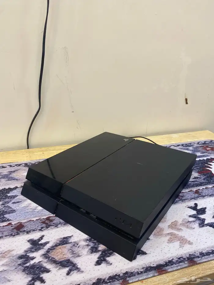 سوني فور للبيع حد البيع 450 0