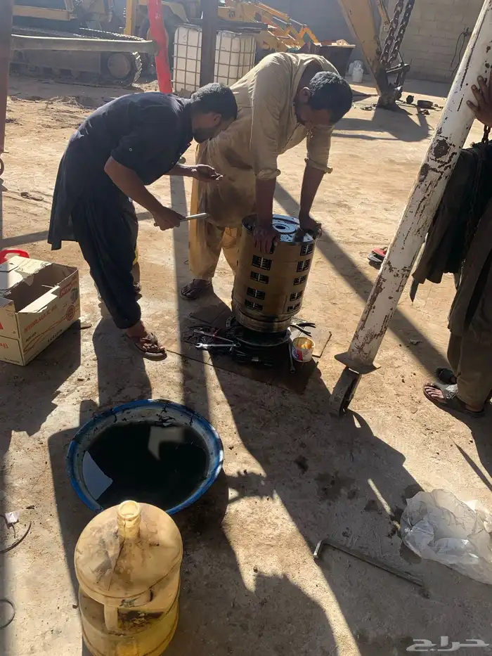 ميكانيكي متنقل بوكلينات وشياول فلفو هونداي دوسان كتر بلر 0