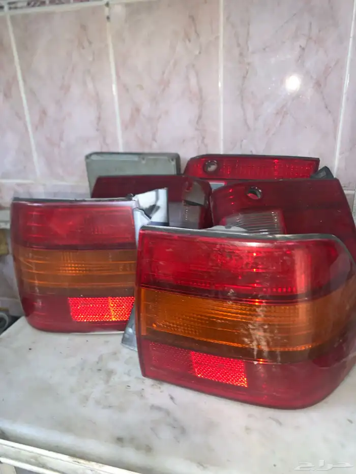 قطع لكزس LS 400 11