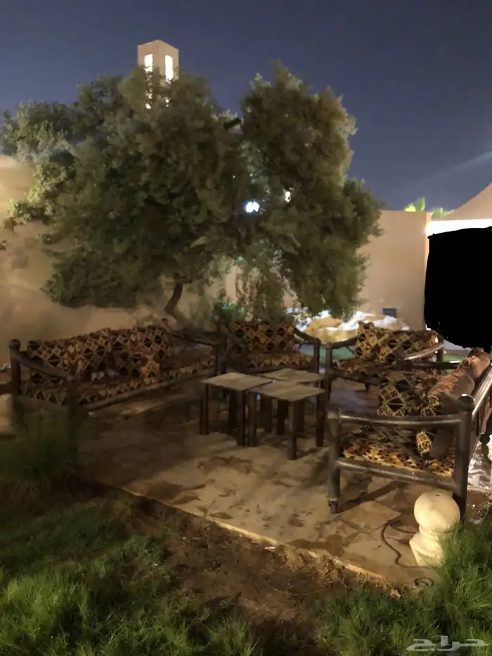 جلسة خارجية 2