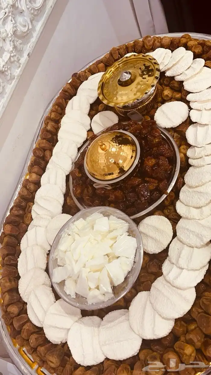 صواني تمر ومضير وسمن 7