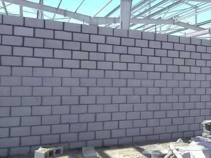 بناء  موسسة بدور علي شغال دخل جيزان وضواحيها 0