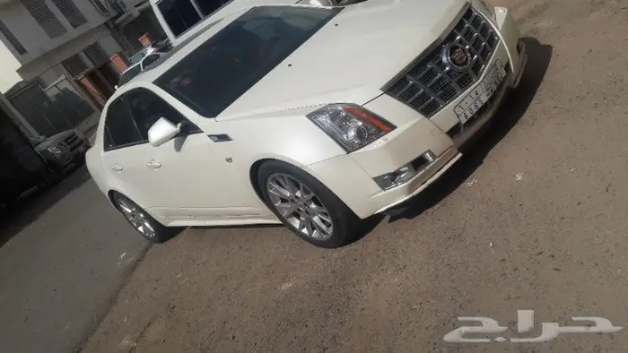 كاديلاك 2013 ابيض لولي CTS 6